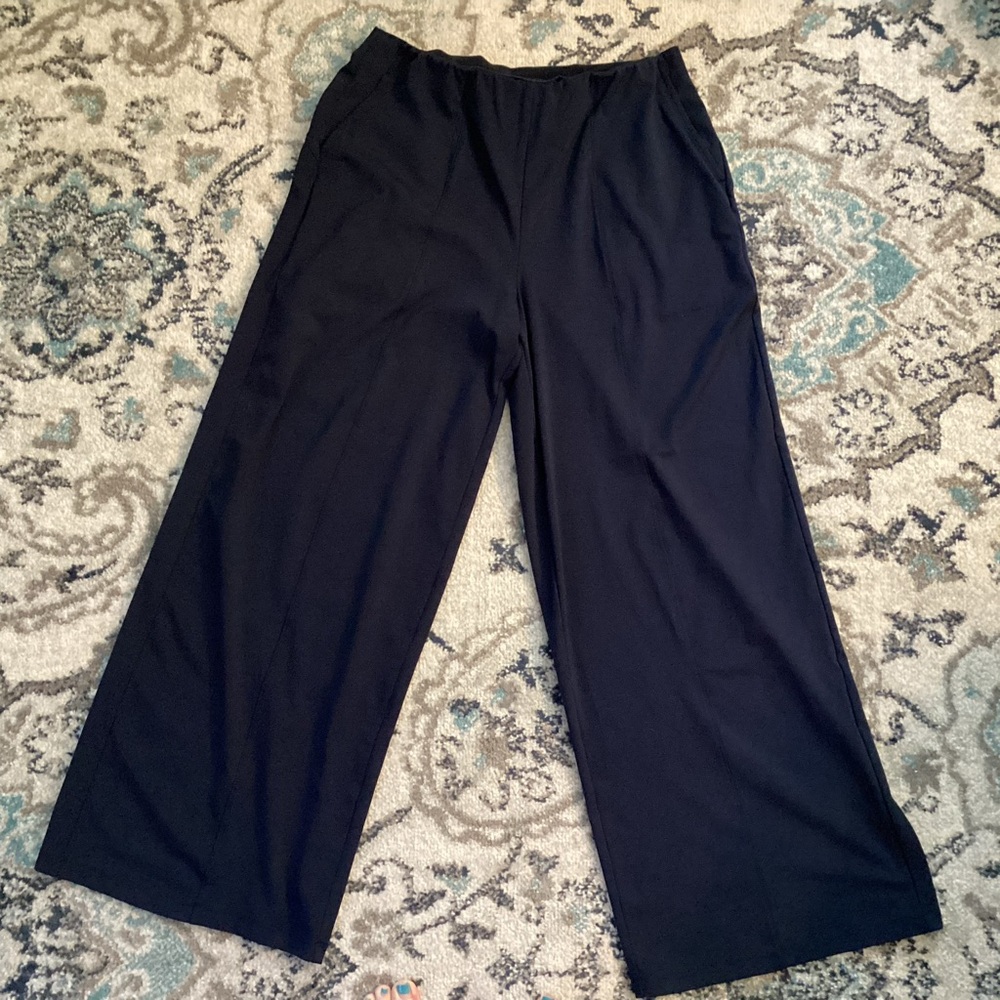 Old Navy Powersoft Navy Wide-Leg Pants